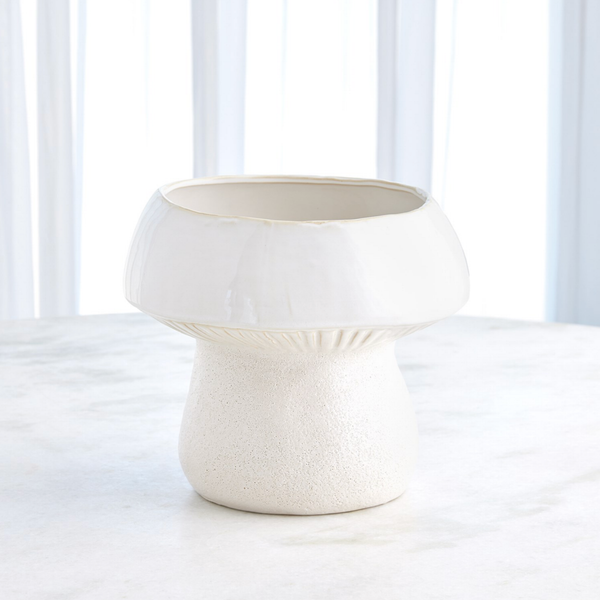Mushroom Vase Collection in Off-White