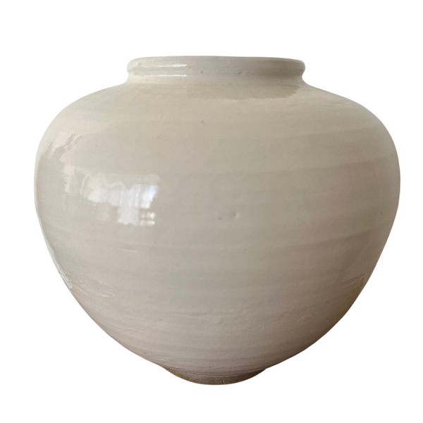 Primitive White Pot C